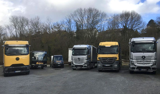 Lkw von Mercedes Benz